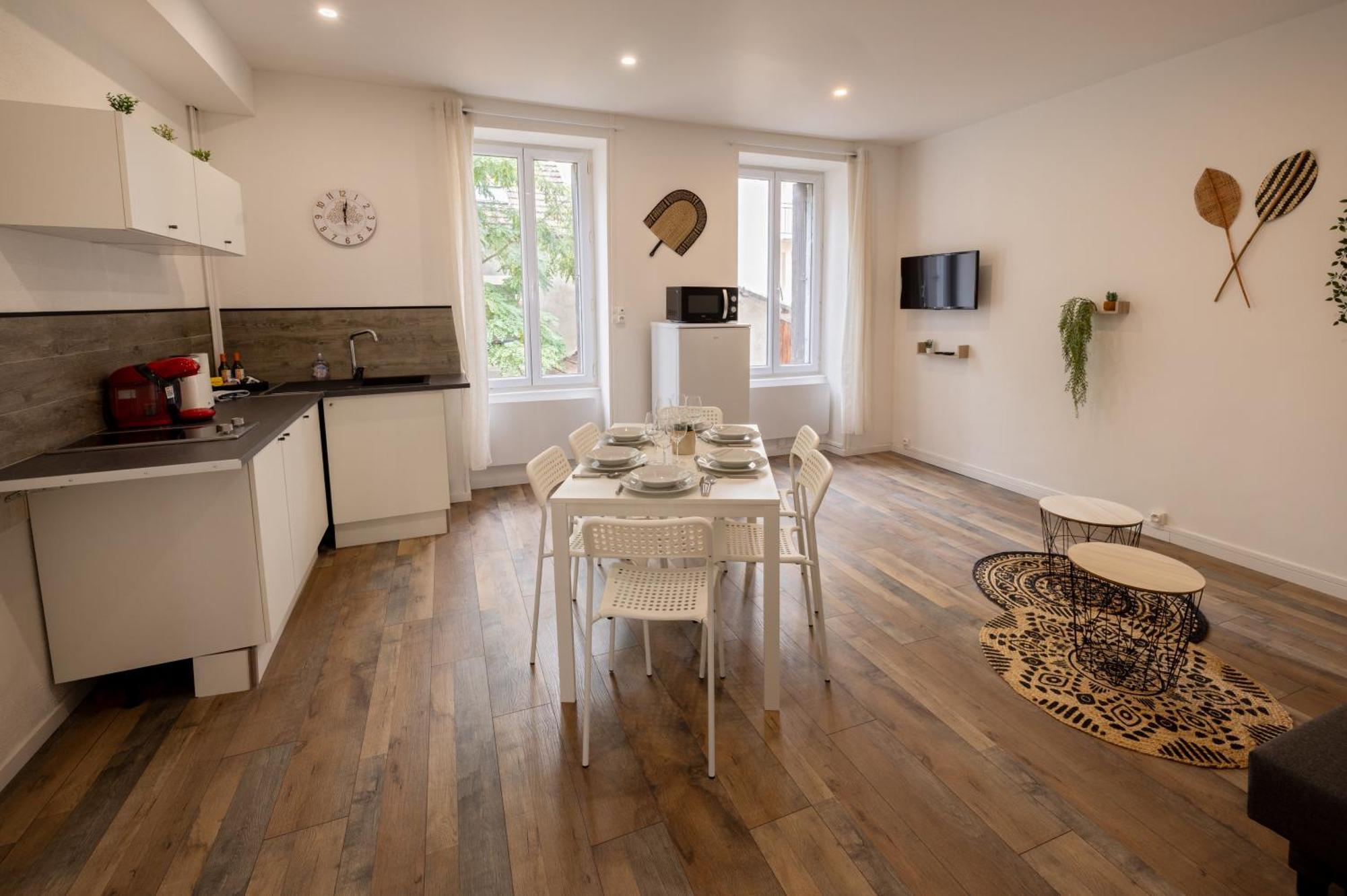 Ld-Location Hotel Montluçon Zewnętrze zdjęcie